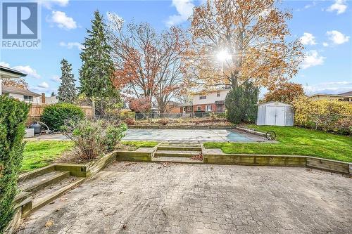 Great outdoor entertaining space - 16 Harvest Lane, Brantford, ON - Outdoor