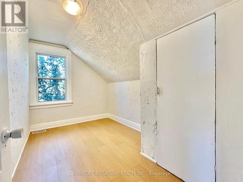 1356 Caroline Street, Burlington, ON - Indoor Photo Showing Other Room