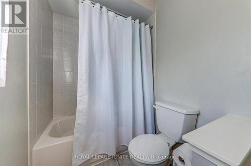 1547 Spencely Drive, Oshawa, ON - Indoor Photo Showing Bathroom