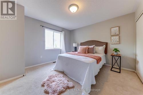 1547 Spencely Drive, Oshawa, ON - Indoor Photo Showing Bedroom