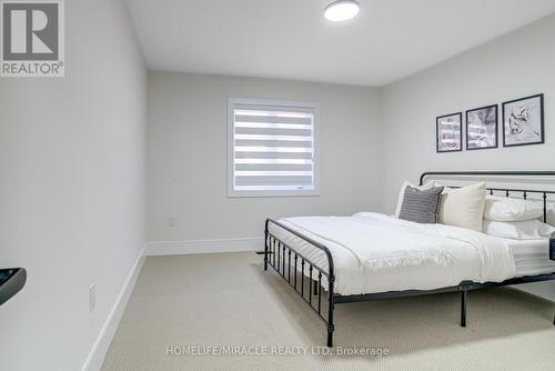 1177 Wickham Road, Innisfil, ON - Indoor Photo Showing Bedroom