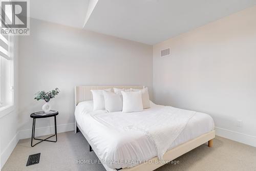 1177 Wickham Road, Innisfil, ON - Indoor Photo Showing Bedroom