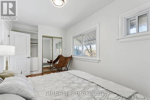 17 Wendover Road, Toronto, ON - Indoor Photo Showing Bedroom