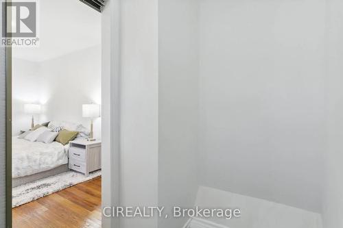 17 Wendover Road, Toronto, ON - Indoor Photo Showing Bedroom