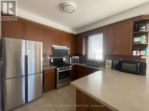 Upper 2 - 81 Appleview Road, Markham, ON - Indoor Photo Showing Kitchen