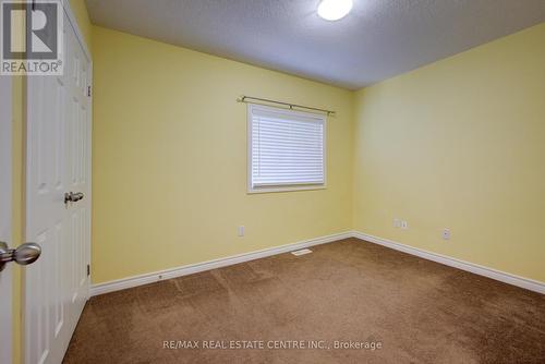 5 Hammacher Street, Wilmot, ON - Indoor Photo Showing Other Room