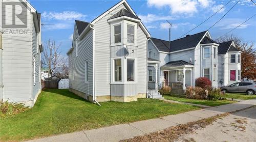 483 Victoria Street, Cardinal, ON - Outdoor With Facade