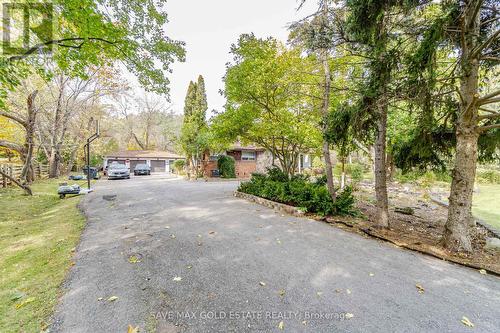 362 King Street, Caledon, ON - Outdoor With Exterior