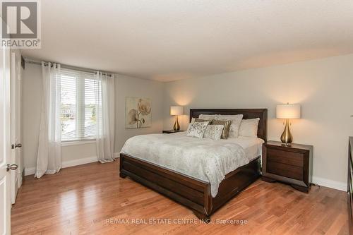 6 - 511 Oakvale Drive, Waterloo, ON - Indoor Photo Showing Bedroom