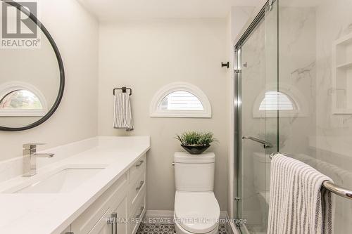 6 - 511 Oakvale Drive, Waterloo, ON - Indoor Photo Showing Bathroom