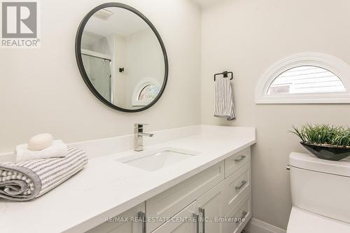 6 - 511 Oakvale Drive, Waterloo, ON - Indoor Photo Showing Bathroom