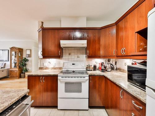 Kitchen - 101-3050 Boul. Notre-Dame, Laval (Chomedey), QC - Indoor Photo Showing Kitchen