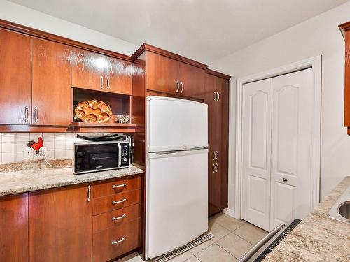 Kitchen - 101-3050 Boul. Notre-Dame, Laval (Chomedey), QC - Indoor Photo Showing Kitchen