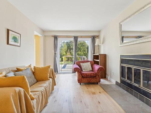 Salon - 359 Rue De Honfleur, Gatineau (Aylmer), QC - Indoor Photo Showing Living Room With Fireplace