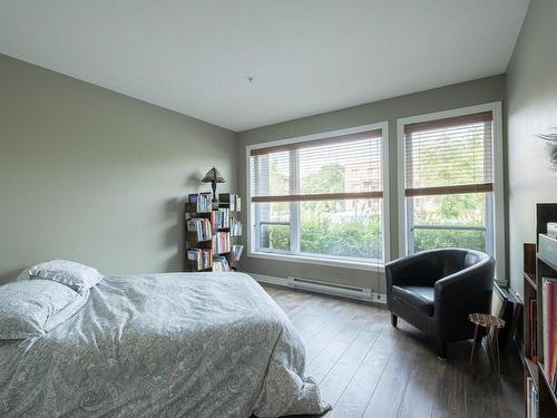 Chambre Ã Â coucher - 4449 Rue De Lanaudière, Longueuil (Saint-Hubert), QC - Indoor Photo Showing Bedroom