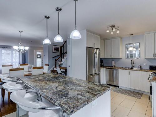 Cuisine - 1734 Rue Championnet, Saint-Jérôme, QC - Indoor Photo Showing Kitchen With Upgraded Kitchen