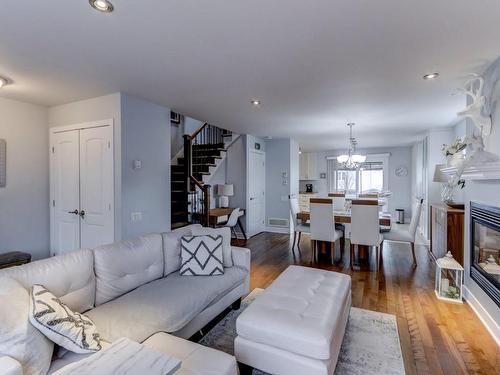 Salon - 1734 Rue Championnet, Saint-Jérôme, QC - Indoor Photo Showing Living Room With Fireplace