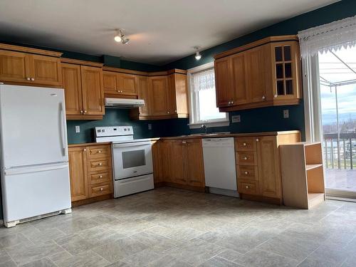 Kitchen - 5535 Rue De Boulogne, Trois-Rivières, QC - Indoor Photo Showing Kitchen