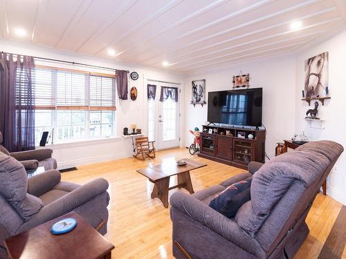 Living room - 9 Route Lauzier, Kamouraska, QC - Indoor Photo Showing Living Room