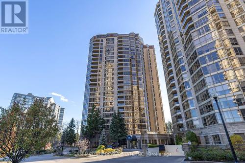 513 - 55 Kingsbridge Garden Circle, Mississauga, ON - Outdoor With Facade