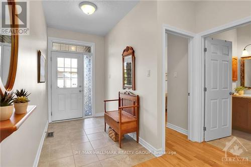 120 Passageway, Ottawa, ON - Indoor Photo Showing Other Room