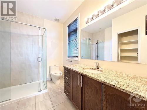 228 Pondview Crescent, Ottawa, ON - Indoor Photo Showing Bathroom