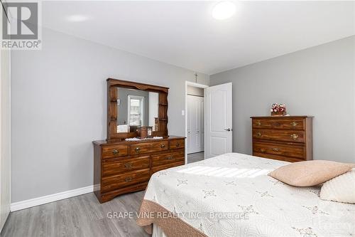 2190 Valley Street, North Stormont, ON - Indoor Photo Showing Bedroom