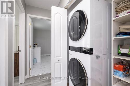 2190 Valley Street, North Stormont, ON - Indoor Photo Showing Laundry Room