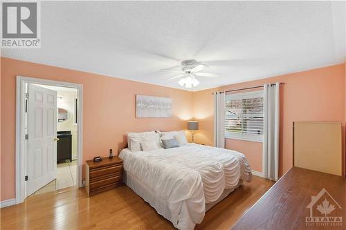 1079 Vista Tara Private, Greely, ON - Indoor Photo Showing Bedroom