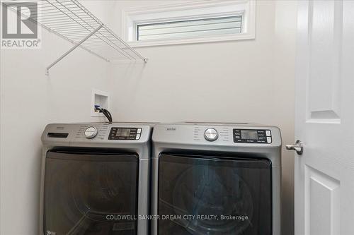 129 Essex Drive E, Belleville, ON - Indoor Photo Showing Laundry Room