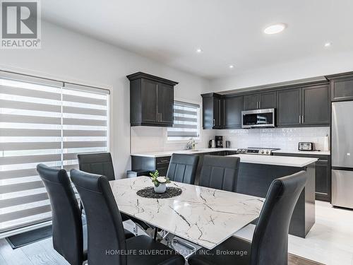 27 Autumn Avenue, Thorold, ON - Indoor Photo Showing Dining Room