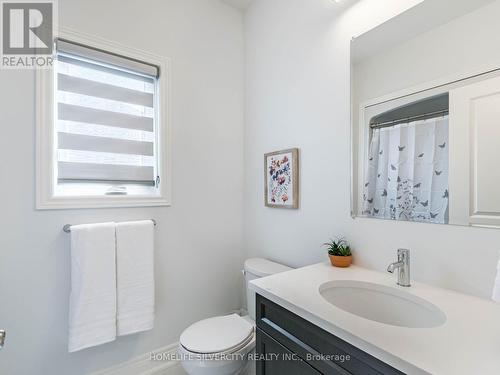 27 Autumn Avenue, Thorold, ON - Indoor Photo Showing Bathroom