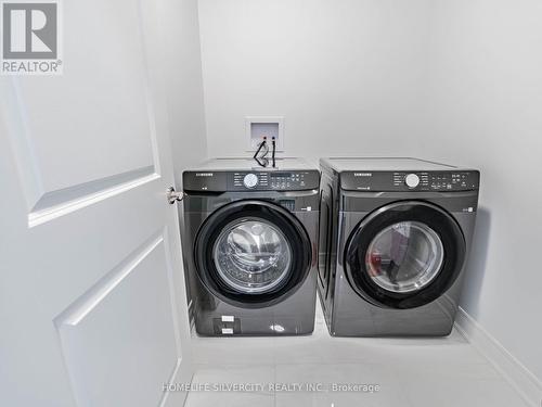 27 Autumn Avenue, Thorold, ON - Indoor Photo Showing Laundry Room