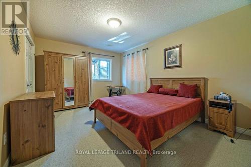 130 Axford Parkway, St. Thomas, ON - Indoor Photo Showing Bedroom