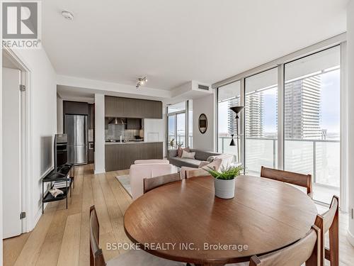 1810 - 1 Market Street, Toronto, ON - Indoor Photo Showing Dining Room