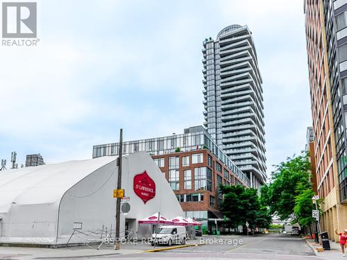 1810 - 1 Market Street, Toronto, ON - Outdoor With Facade