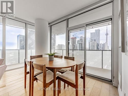 1810 - 1 Market Street, Toronto, ON - Indoor Photo Showing Dining Room