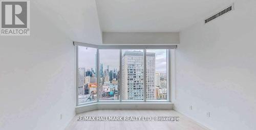 3114 - 197 Yonge Street, Toronto, ON - Indoor Photo Showing Other Room