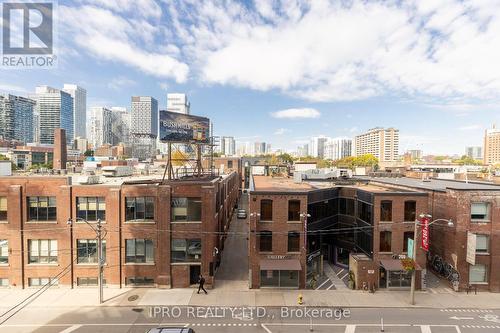 415 - 255 Richmond Street E, Toronto, ON - Outdoor