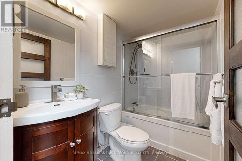 106 - 1540 Pickering Parkway, Pickering, ON - Indoor Photo Showing Bathroom