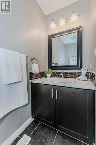 51 Wideman Boulevard, Guelph, ON - Indoor Photo Showing Bathroom