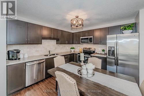 51 Wideman Boulevard, Guelph, ON - Indoor Photo Showing Kitchen With Double Sink With Upgraded Kitchen