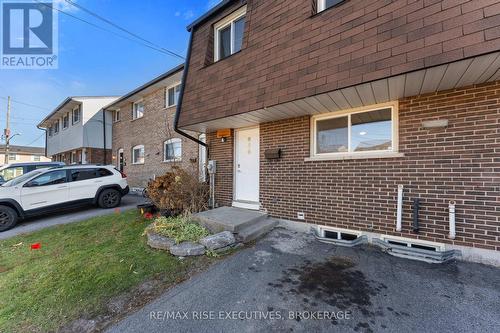 995 Amberdale Crescent, Kingston (South Of Taylor-Kidd Blvd), ON - Outdoor With Exterior