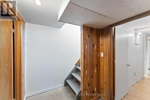 995 Amberdale Crescent, Kingston (South Of Taylor-Kidd Blvd), ON - Indoor Photo Showing Other Room