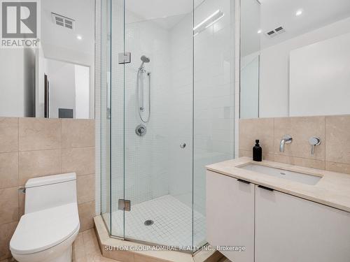 134 - 380 Macpherson Avenue, Toronto, ON - Indoor Photo Showing Bathroom