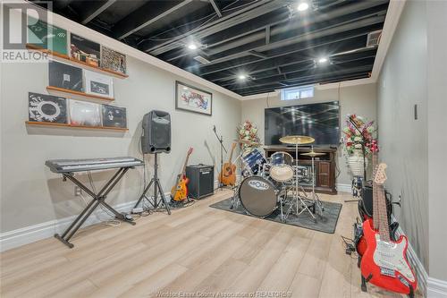 374 Evergreen Drive, Lakeshore, ON - Indoor Photo Showing Basement