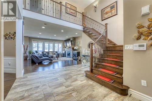 374 Evergreen Drive, Lakeshore, ON - Indoor Photo Showing Other Room