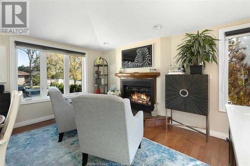 1289 Virginia, Windsor, ON - Indoor Photo Showing Living Room With Fireplace