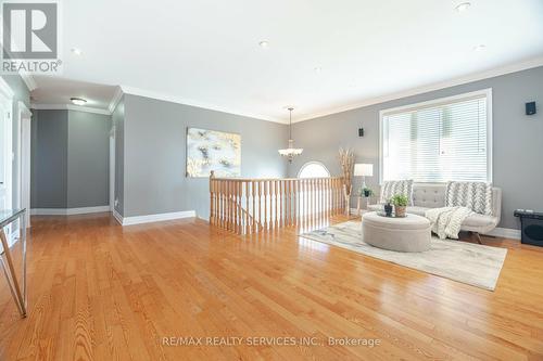 5 Farina Drive, Brampton, ON - Indoor