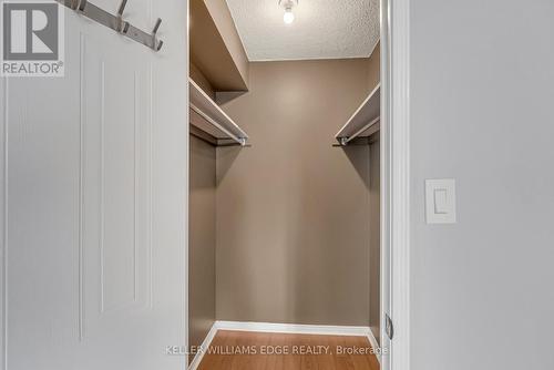 1702 - 1270 Maple Crossing Boulevard, Burlington, ON - Indoor